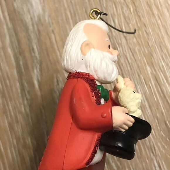 Vintage 93 Hallmark Keepsake Christmas Ornament Thats Entertainment Santa - Picture 6 of 8